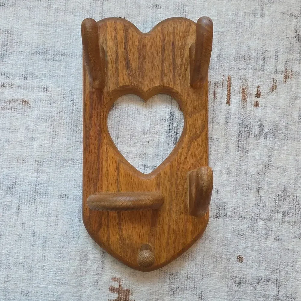 Vintage Heart-Shaped Wooden Wall Hook Cottage Core Nostalgia 80s 90s